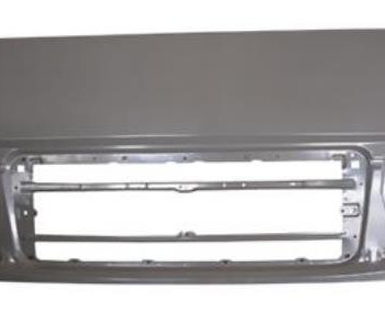Grille  Front Panel Volvo V3